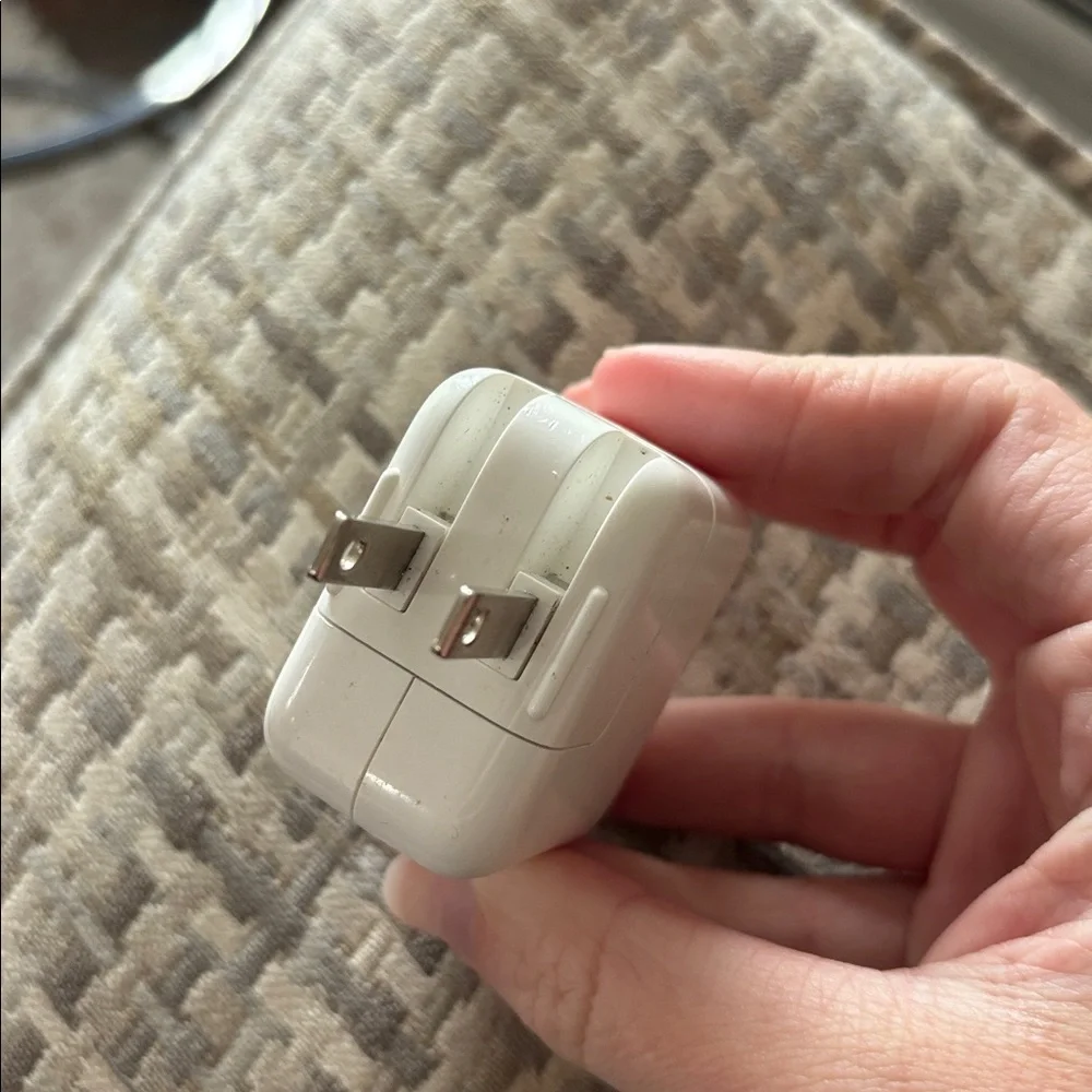 Apple USB Power Adapter 10W White Charging Block Used